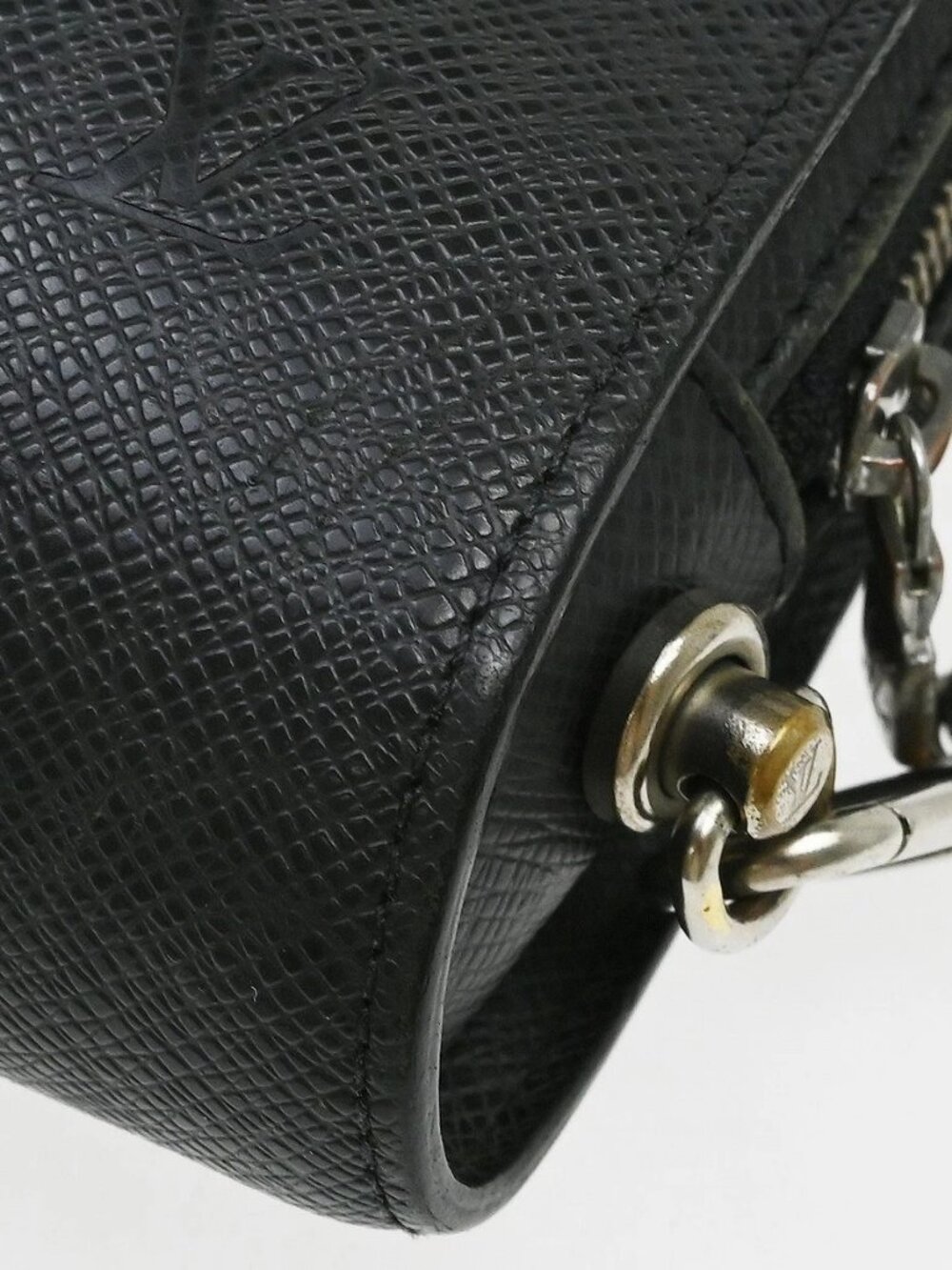 Best06 Louis Vuitton Black Taiga Baikal Clutch Bag M30182 VI0024 BQ01210 - Picture 5 of 15